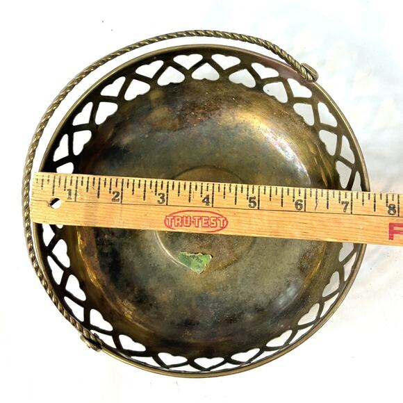 Vintage Solid Brass Pierced Open Heart Basket Bowl with Handle 7.5” Diameter - Picture 5 of 5
